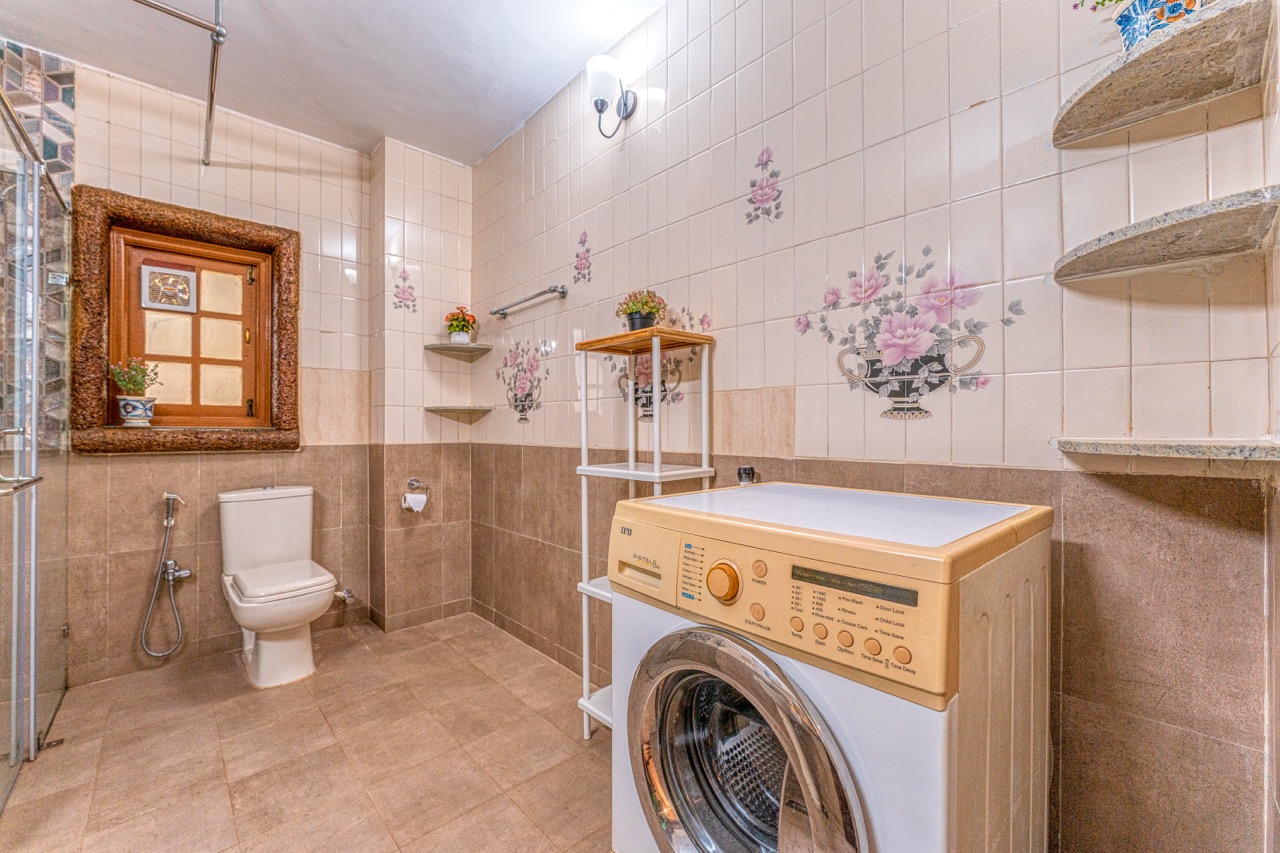 Bon - bathroom 1